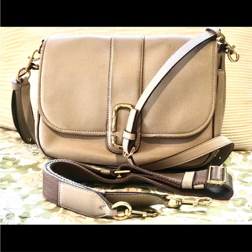 Marc jacobs interlock courier crossbody purse
